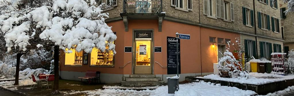 Das Lädeli im Schnee